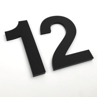 Schwarze Hausnummer 15 cm hoch